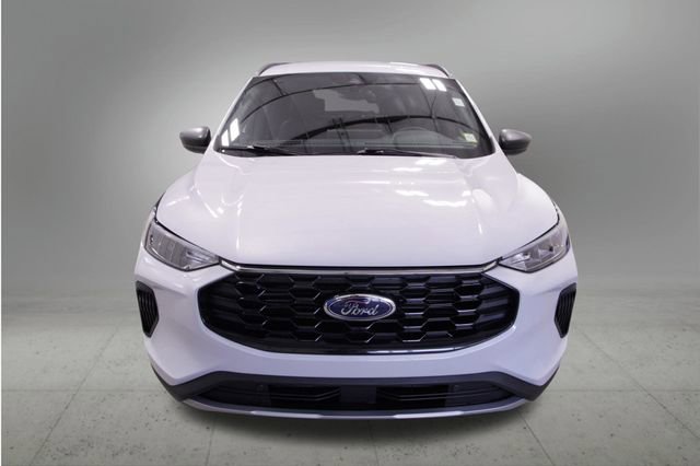 Used 2025 Ford Escape ST-Line w/ Tech Pack #1 image 9