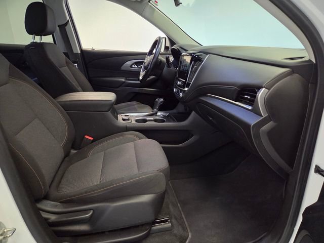 Used 2019 Chevrolet Traverse LT image 17