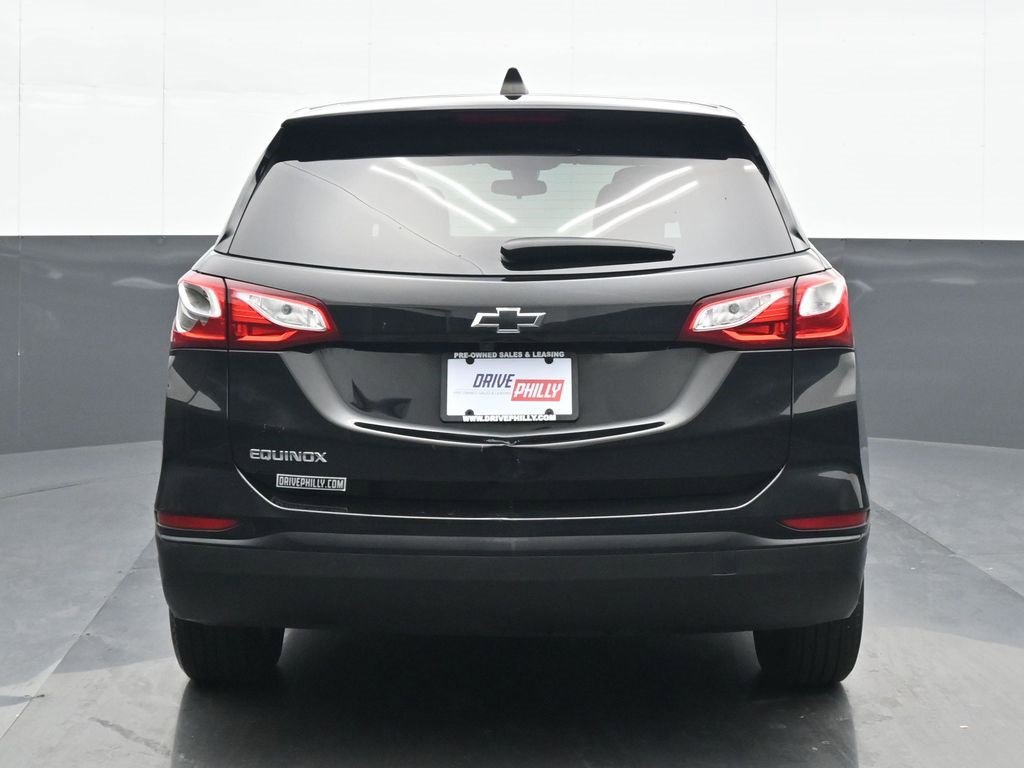 Used 2021 Chevrolet Equinox LS w/ LS Convenience Package image 5