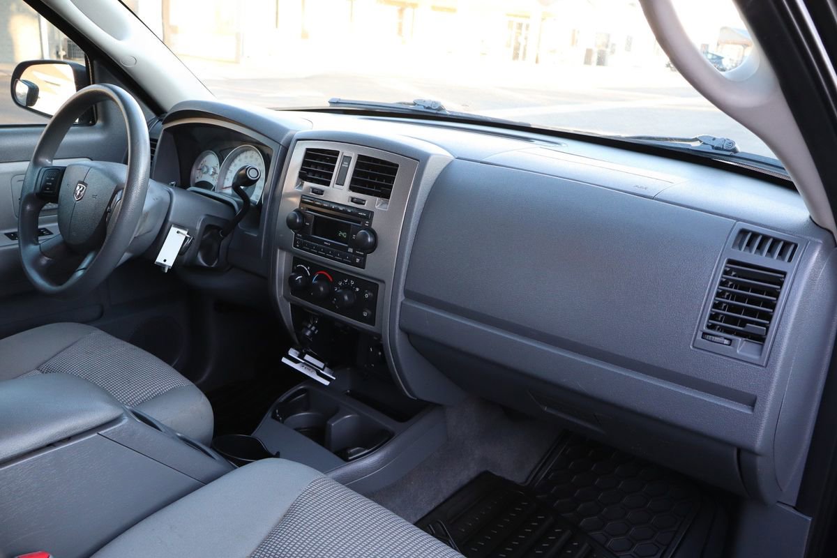 Used 2007 Dodge Dakota SLT image 18