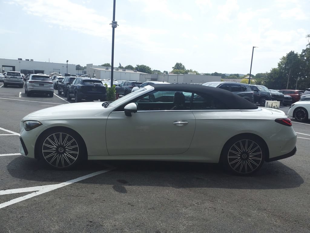 Certified 2025 Mercedes-Benz CLE 300 4MATIC Cabriolet image 4