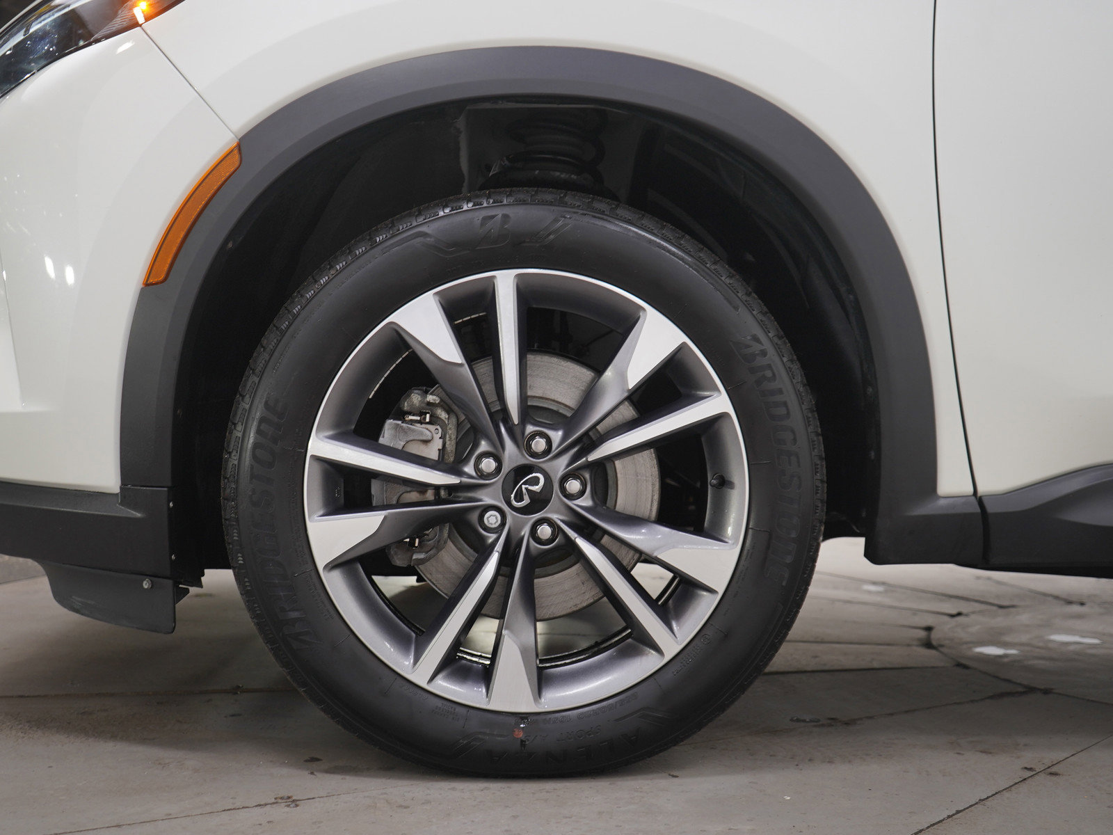 Used 2022 INFINITI QX60 Luxe image 29