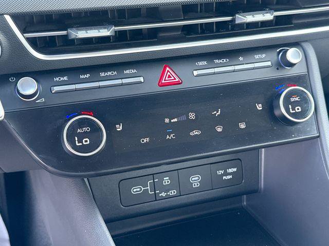 Used 2025 Hyundai Sonata SEL FWD image 17
