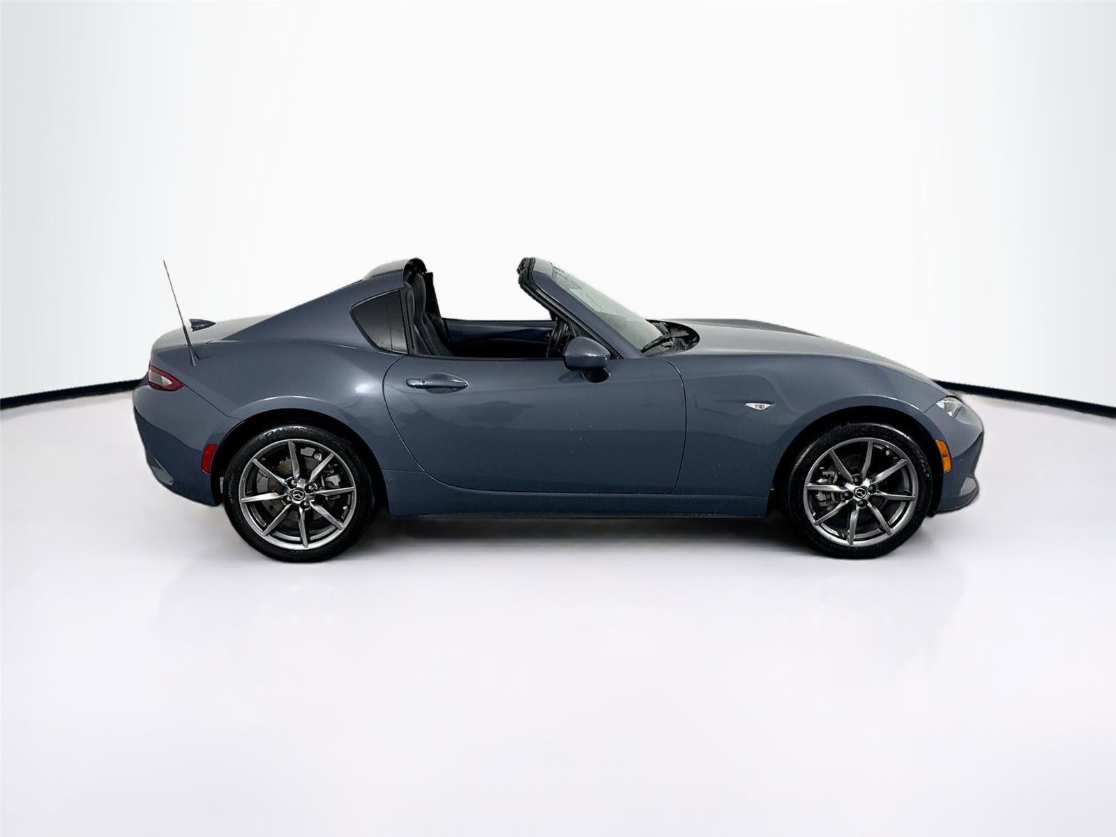 Used 2021 MAZDA MX-5 Miata RF Grand Touring image 15
