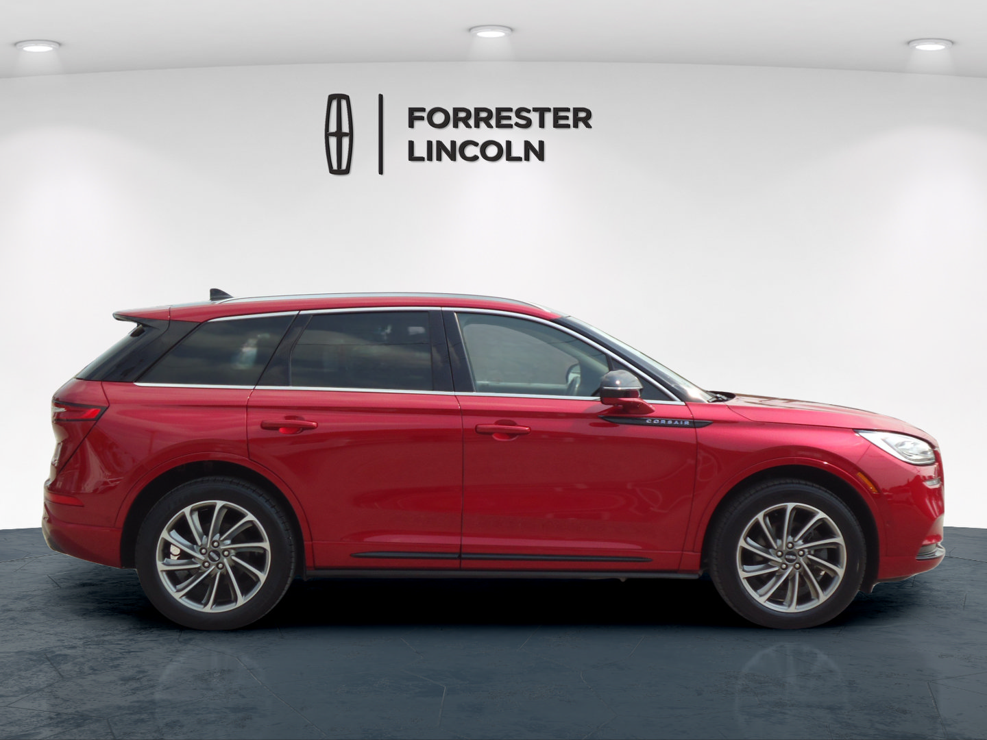 Used 2022 Lincoln Corsair Grand Touring w/ Elements Technology Bundle AWD/4WD image 2