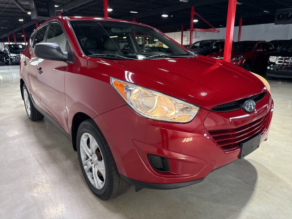 Used 2012 Hyundai Tucson GL image 8