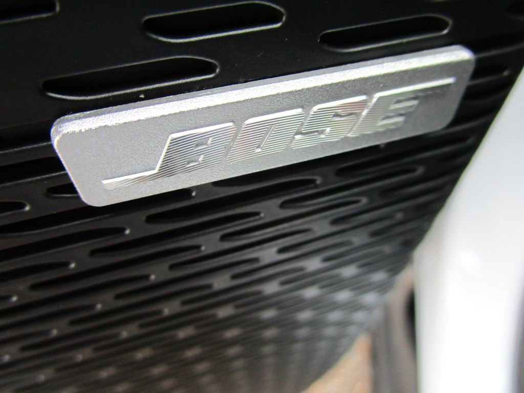 New 2026 GMC Acadia Denali w/ Super Cruise Package image 28