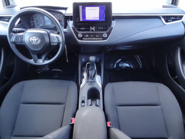 Used 2025 Toyota Corolla LE FWD image 11