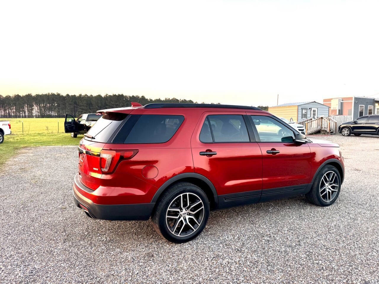 Used 2017 Ford Explorer Sport w/ Equipment Group 401A image 7