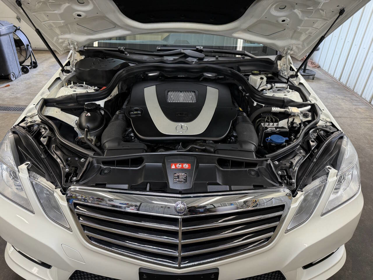 Used 2011 Mercedes-Benz E 350 Sedan image 47