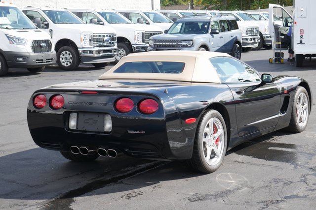 Used 2001 Chevrolet Corvette Convertible w/ Preferred Equipment Group1 image 6