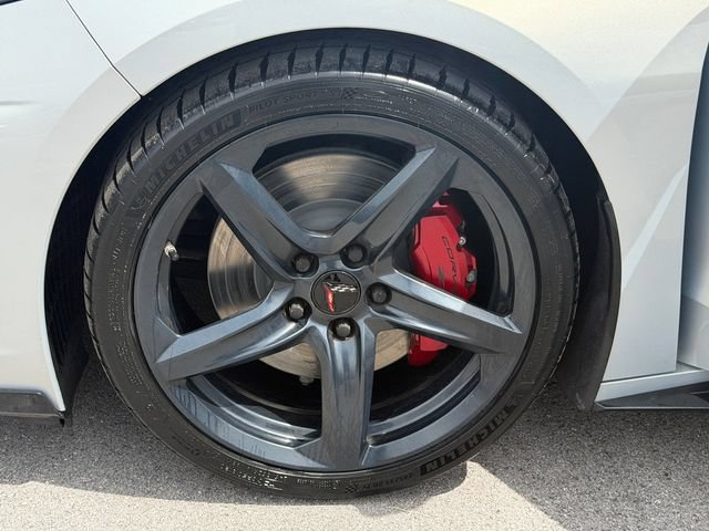 Used 2021 Chevrolet Corvette Stingray Preferred Conv w/ Z51 Performance Package RWD image 9