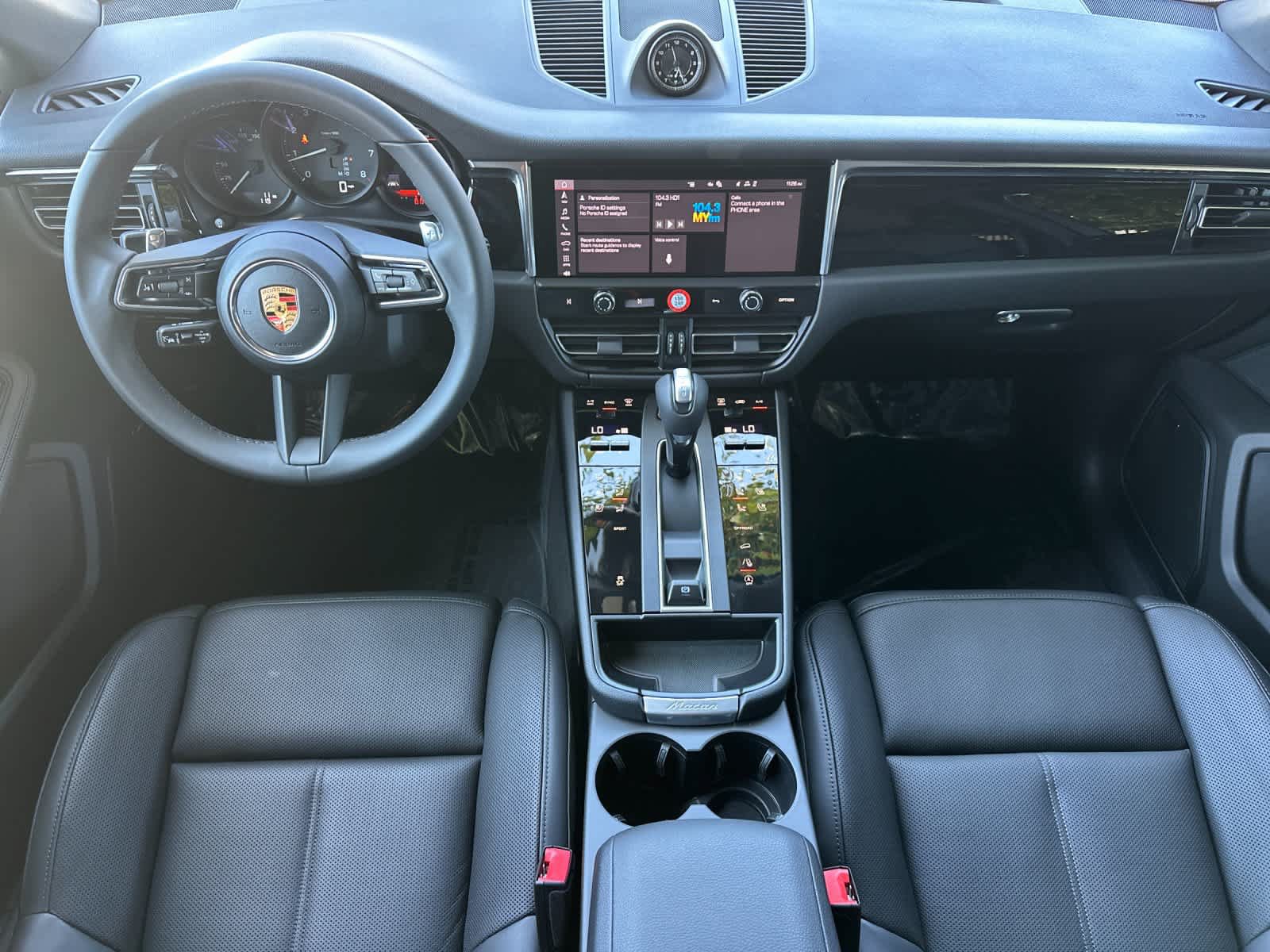 New 2026 Porsche Macan AWD/4WD image 6