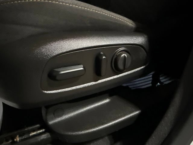 Used 2019 Chevrolet Equinox LT AWD/4WD image 5