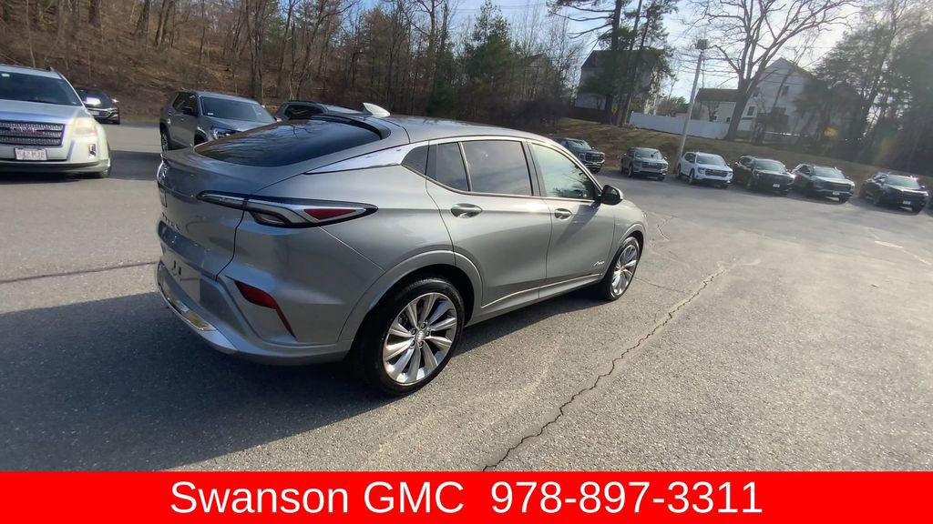 Used 2025 Buick Envista Avenir image 9