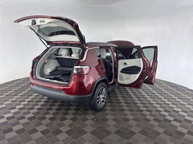 Used 2020 Jeep Compass Latitude image 14