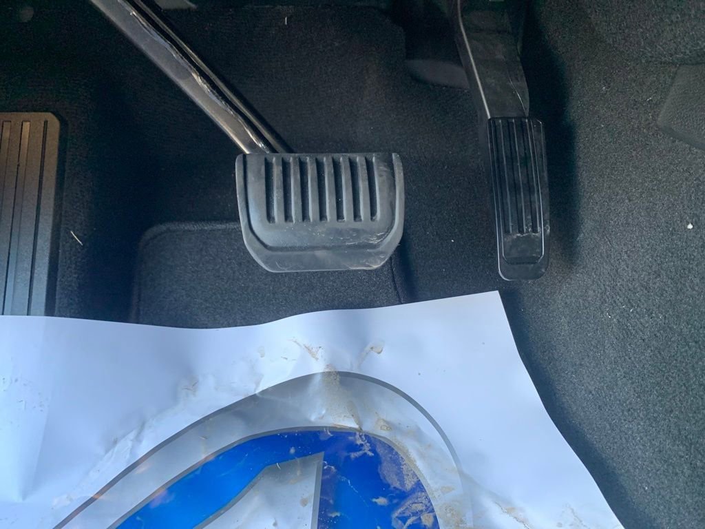 Used 2025 Jeep Grand Cherokee Limited image 16