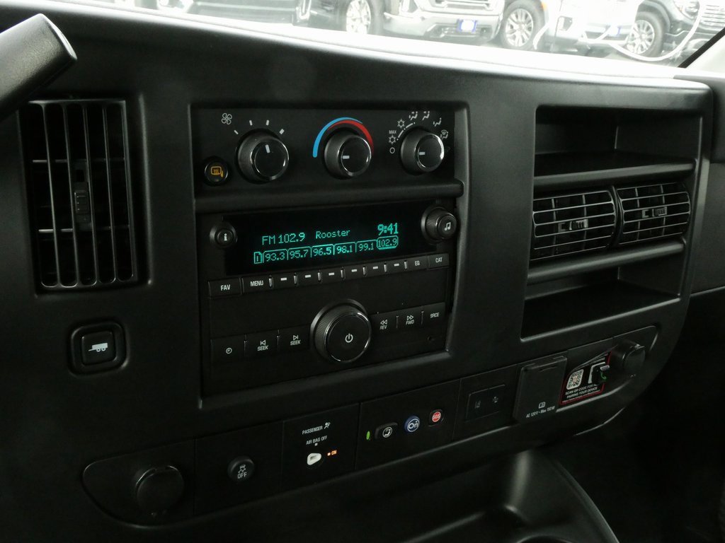 New 2025 GMC Savana 3500 w/ Power Convenience Package image 34