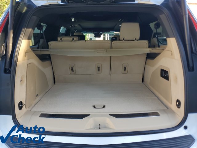 Used 2024 Cadillac Escalade ESV Premium Luxury RWD image 10