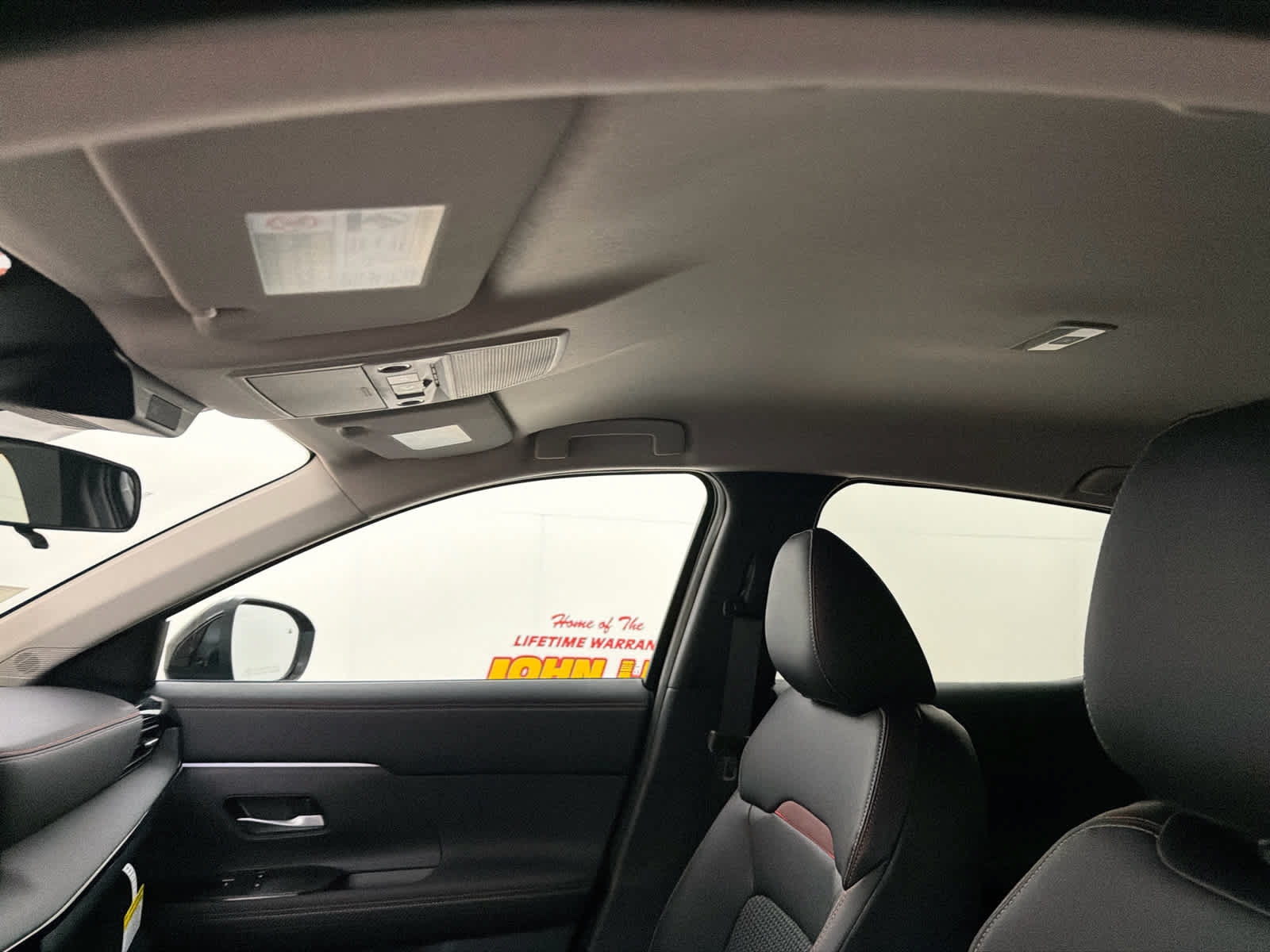 New 2026 Nissan Kicks SR FWD image 14