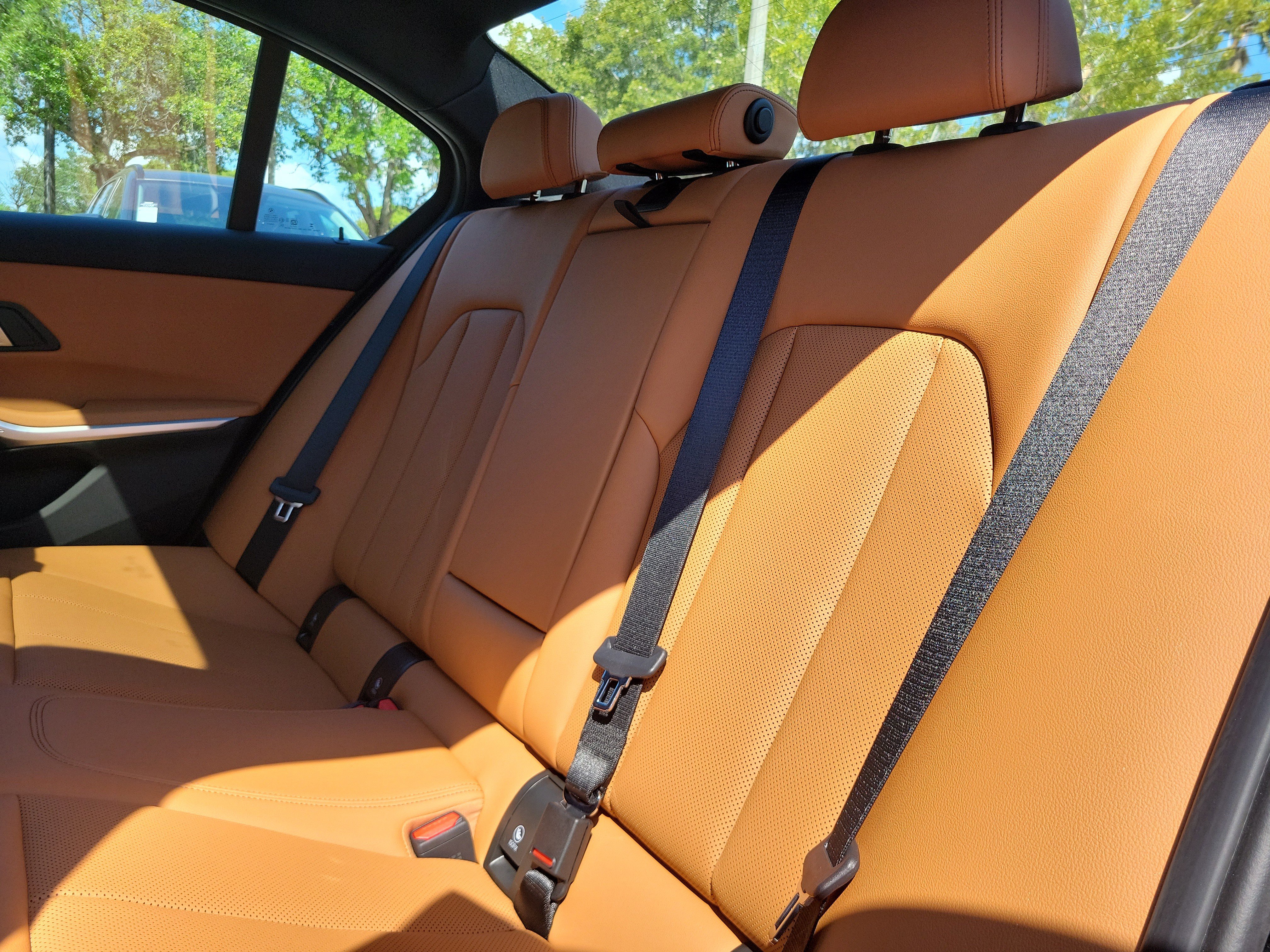 New 2026 BMW 330i Sedan w/ Convenience Package RWD image 10