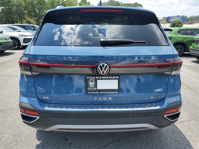 New 2025 Volkswagen Taos SE image 5