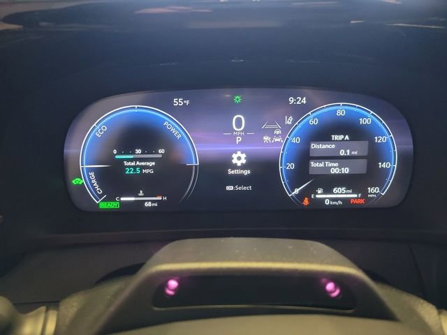 New 2025 Toyota Crown Signia image 15