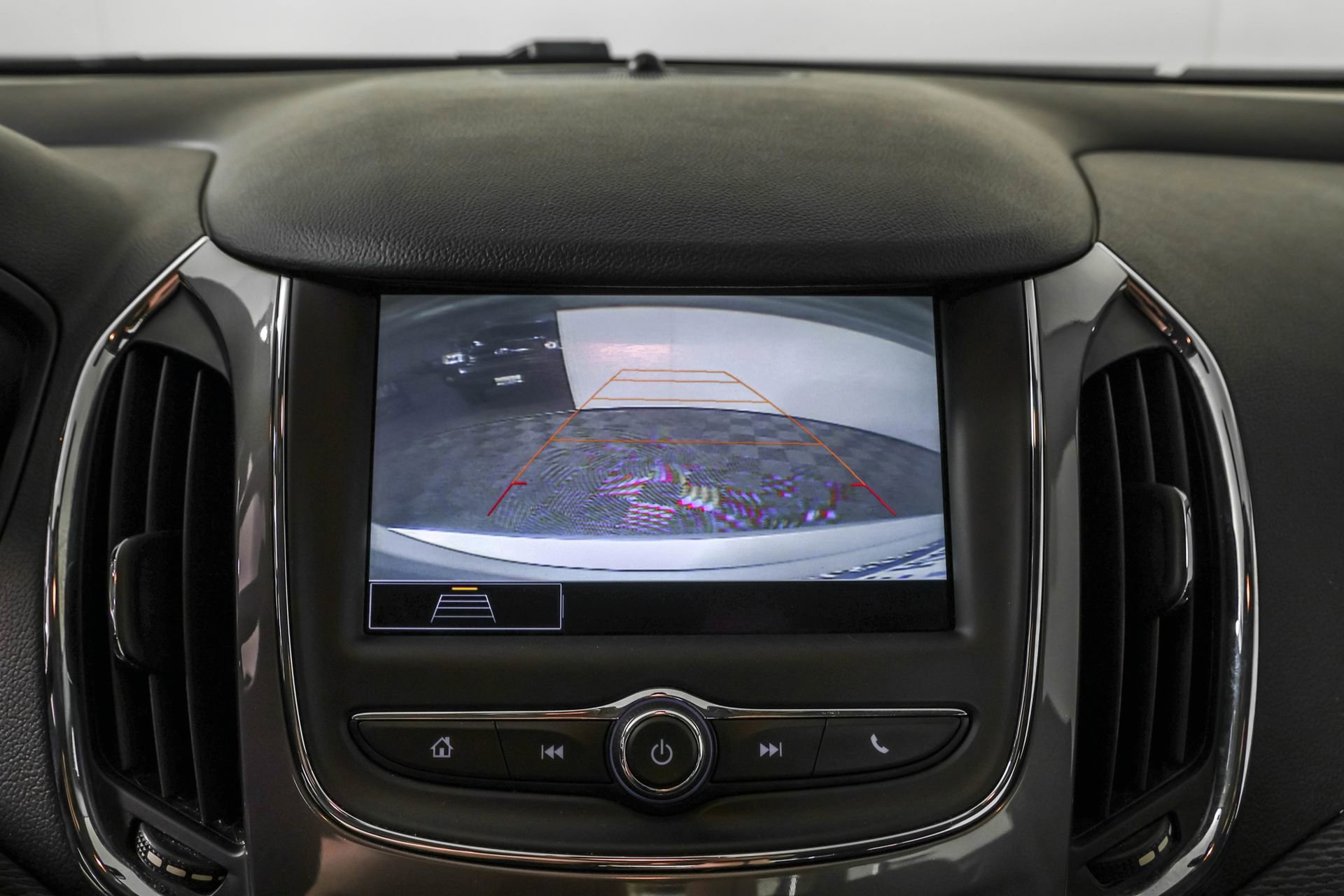 Used 2019 Chevrolet Cruze LT image 8