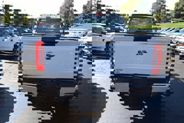 New 2026 Ford F250 XL w/ XL Chrome Package image 3