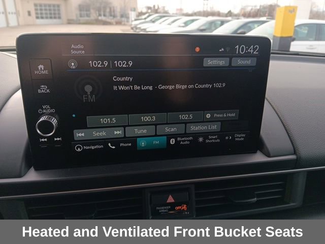 New 2025 Honda Pilot Black Edition image 15