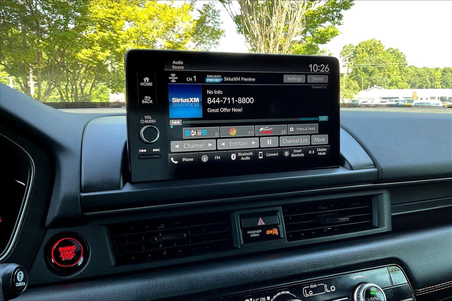 Used 2025 Honda Pilot TrailSport image 32