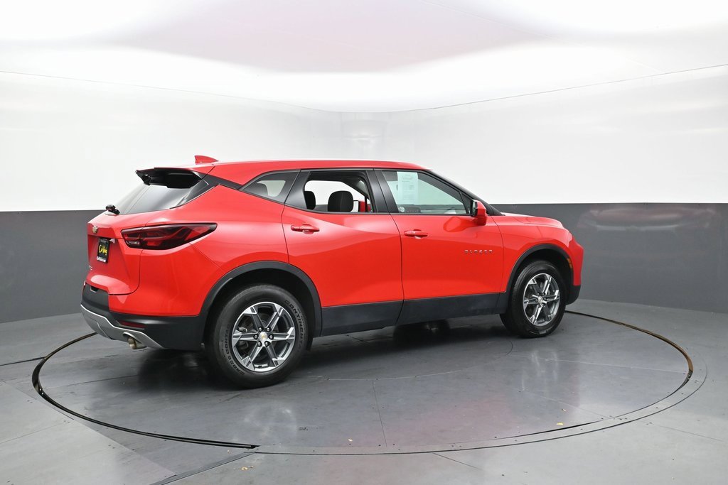 Used 2023 Chevrolet Blazer LT image 7