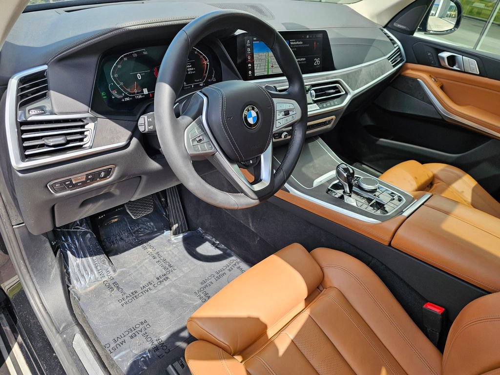 Used 2022 BMW X7 xDrive40i w/ Premium Package AWD/4WD image 22