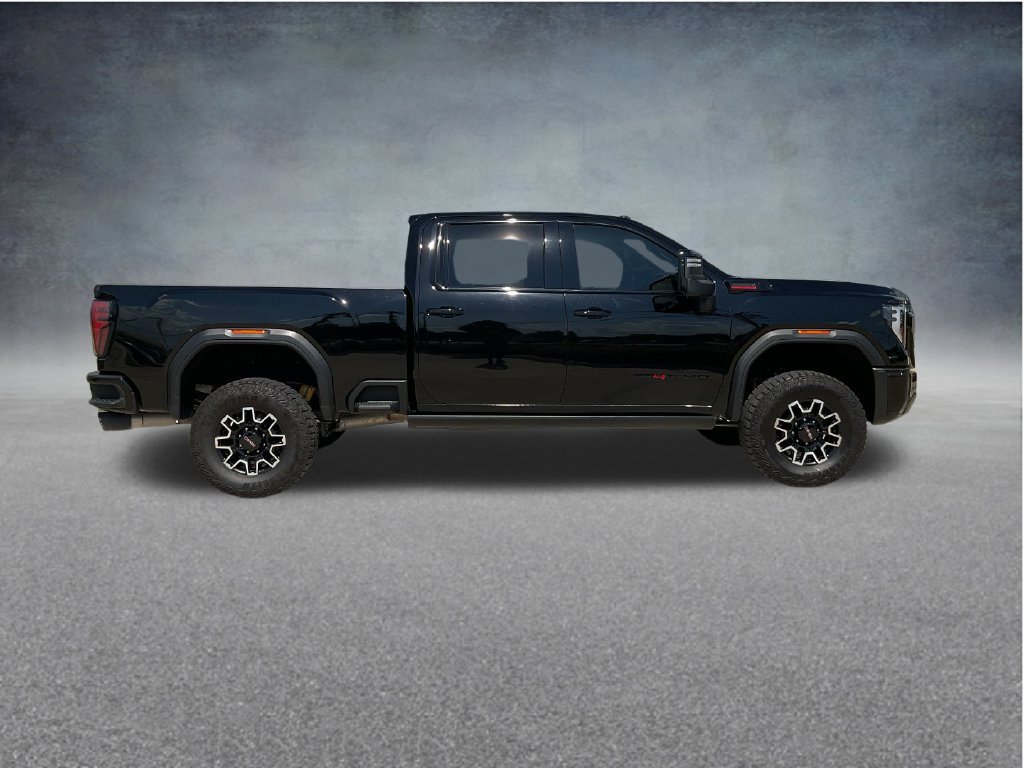 Used 2025 GMC Sierra 2500 AT4X AWD/4WD image 8