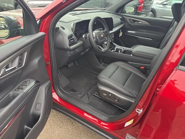 New 2026 Chevrolet Traverse LT w/ Driver Confidence Package AWD/4WD image 8