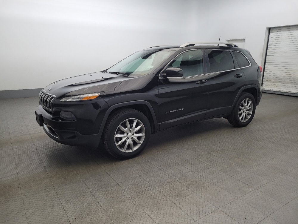 Used 2018 Jeep Cherokee Limited image 2