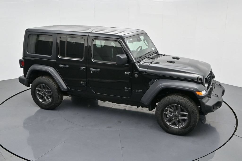 Used 2024 Jeep Wrangler Unlimited Sport AWD/4WD image 47