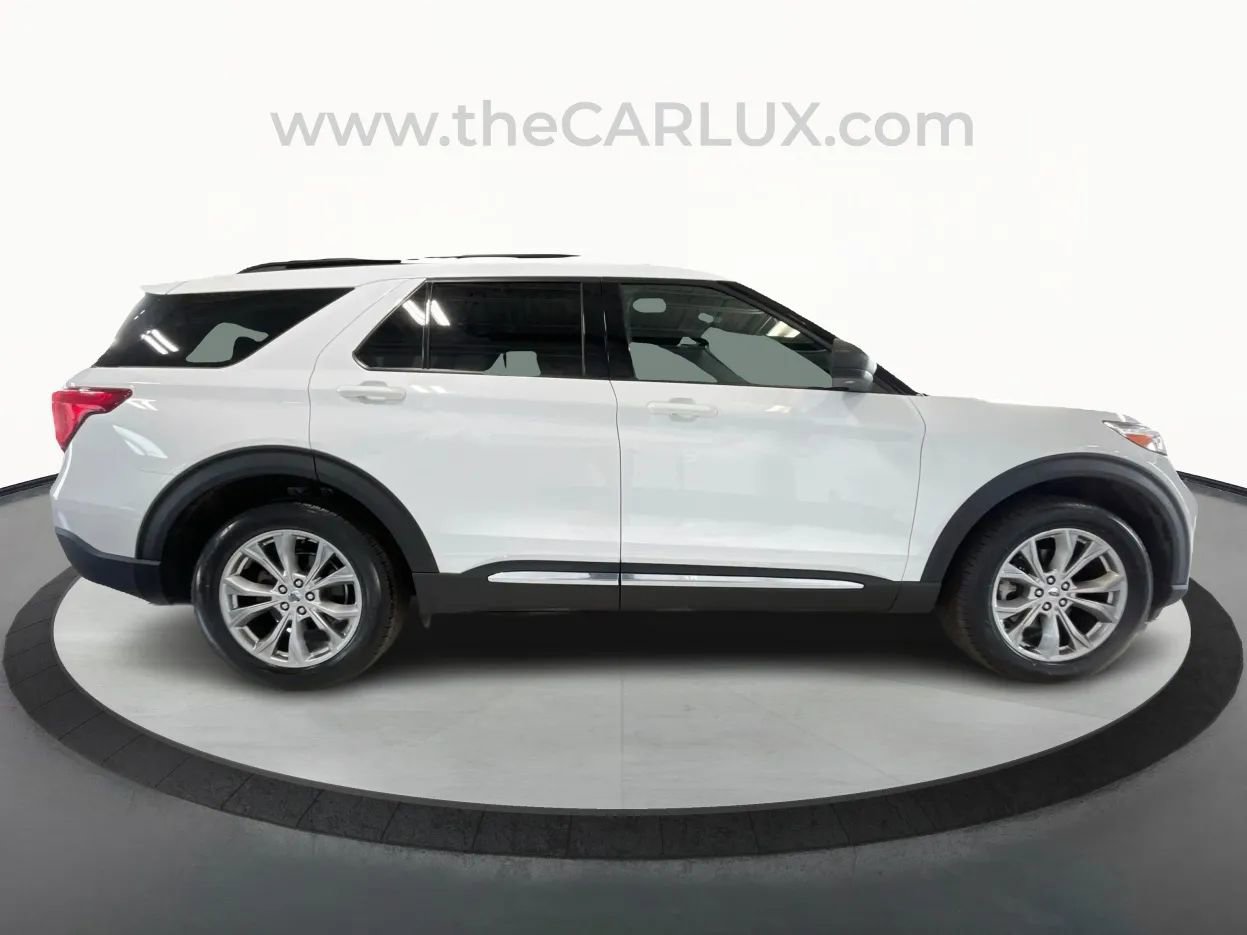 Used 2020 Ford Explorer XLT w/ Equipment Group 202A image 8