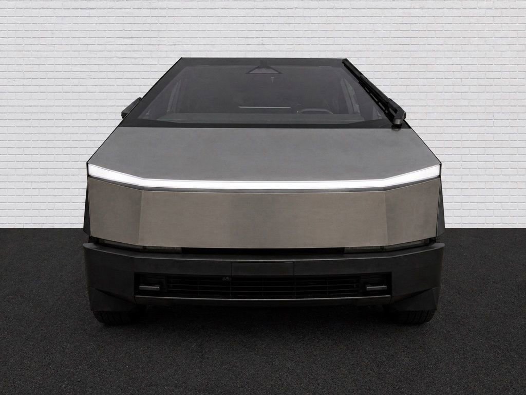 Used 2025 Tesla Cybertruck AWD Crew Cab image 2