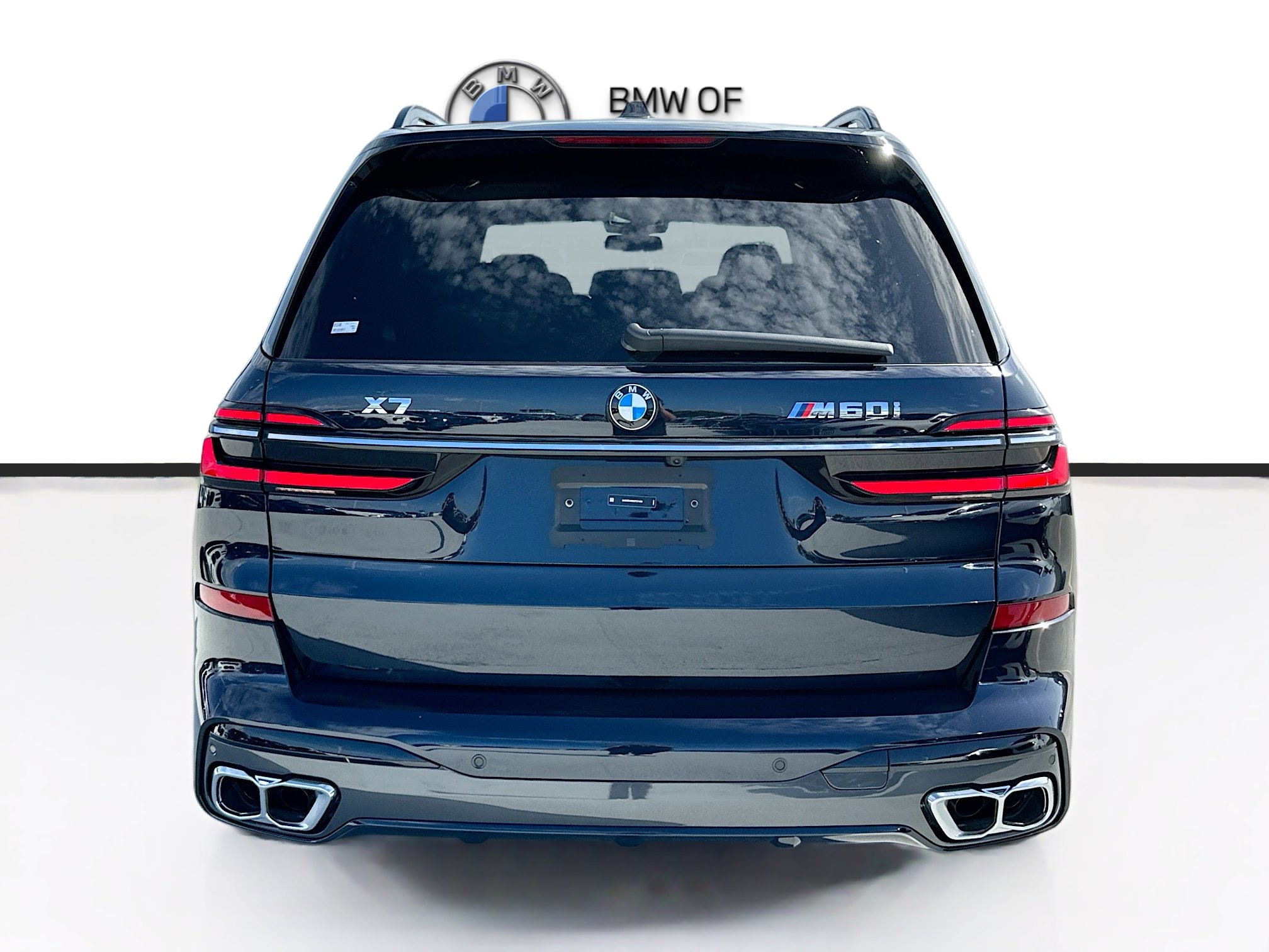 New 2025 BMW X7 M60i w/ Executive Package image 6