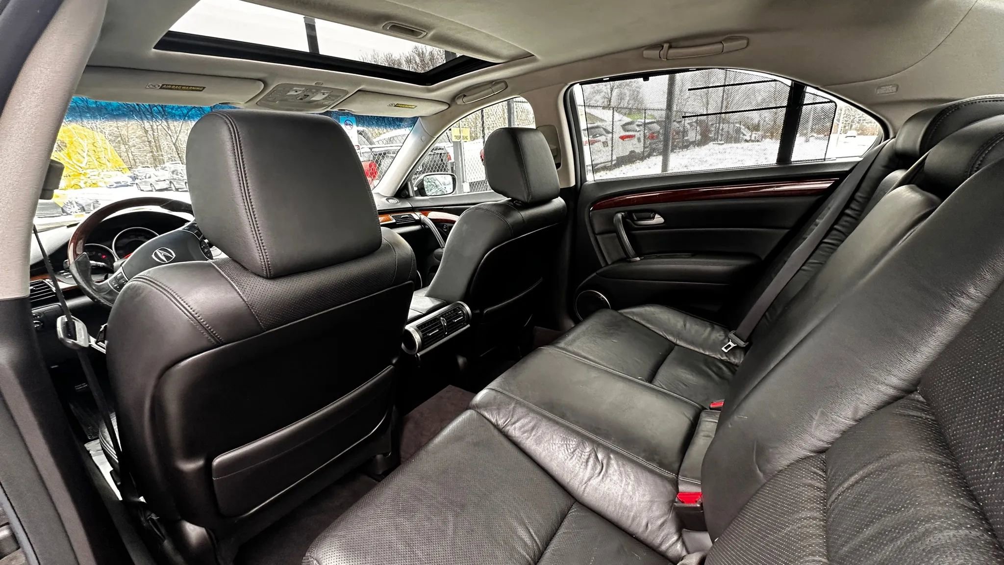 Used 2011 Acura RL image 22