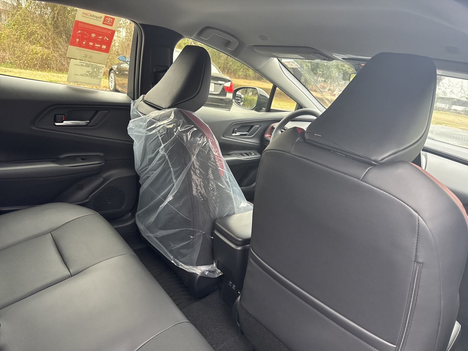 New 2024 Toyota Prius Prime FWD image 29