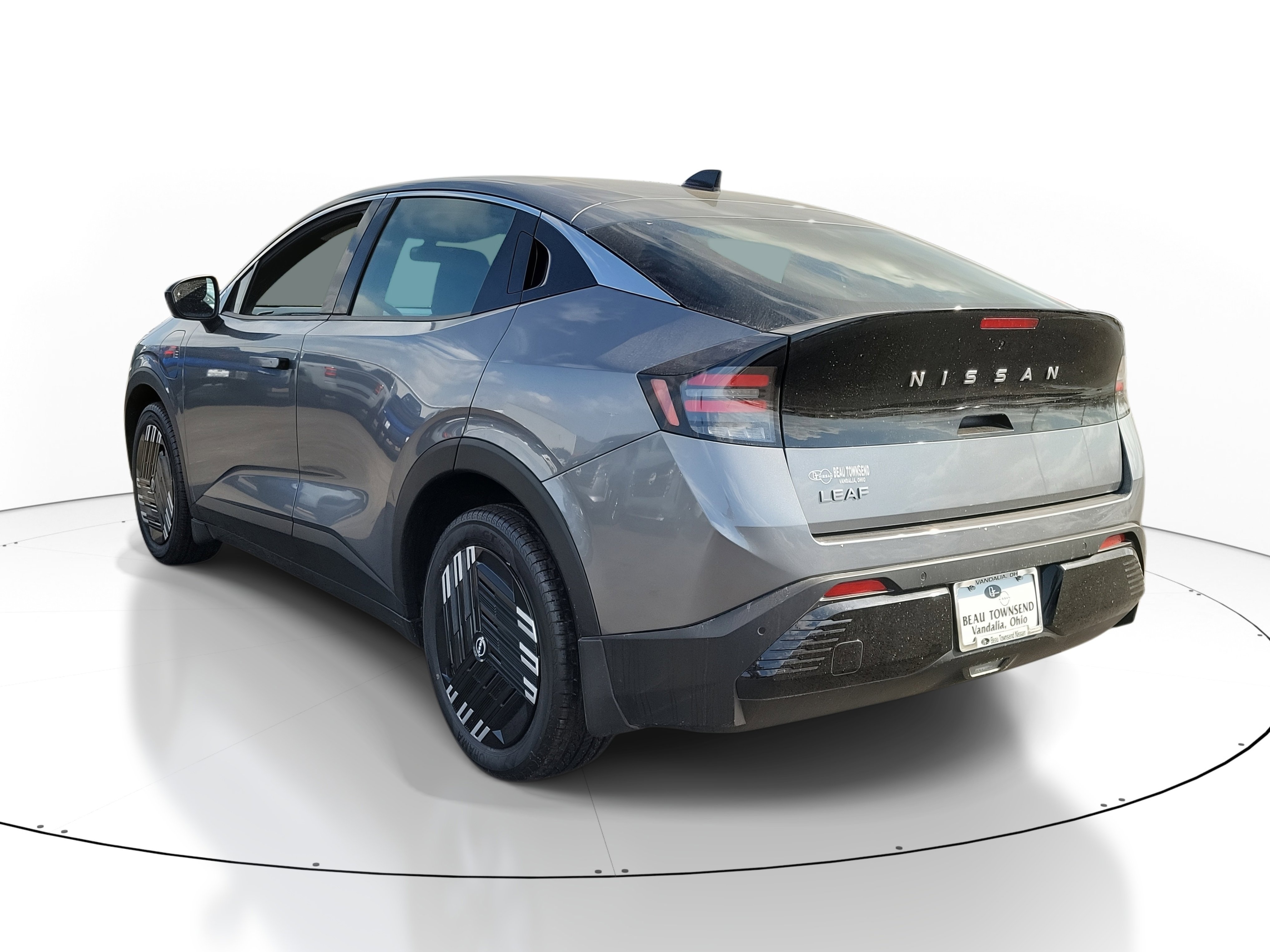 New 2026 Nissan Leaf w/ Floor Mat Package (S+) FWD image 3