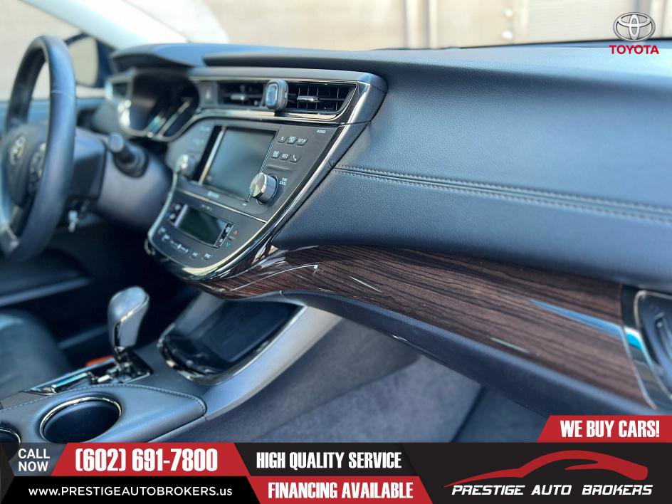 Used 2014 Toyota Avalon Limited w/ Technology Package image 29