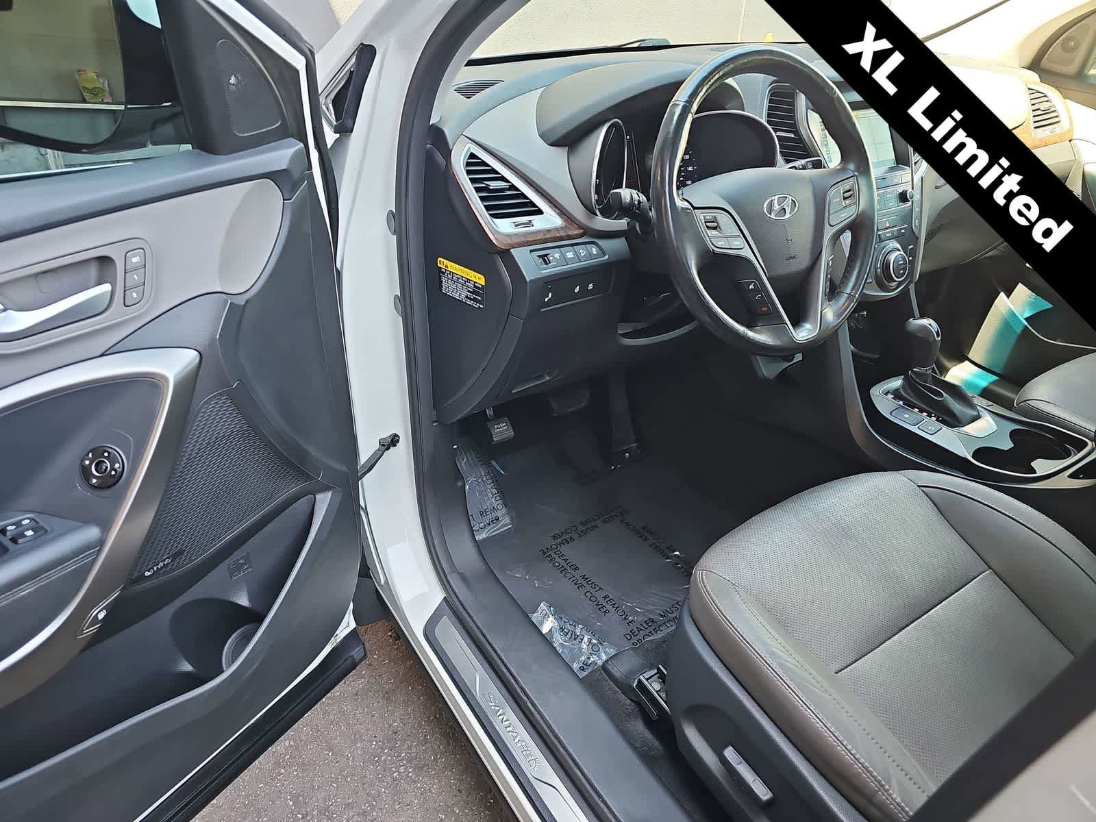 Used 2019 Hyundai Santa Fe XL FWD image 10
