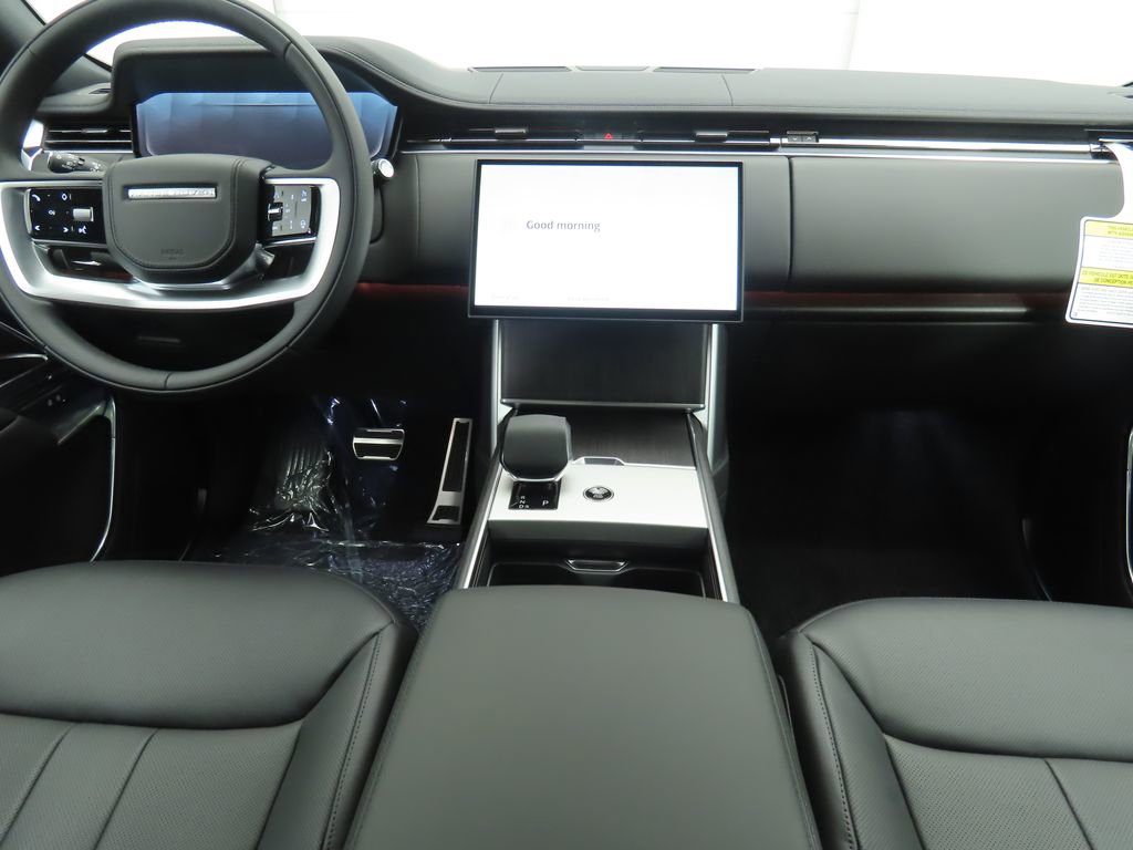 New 2025 Land Rover Range Rover Long Wheelbase SE image 14