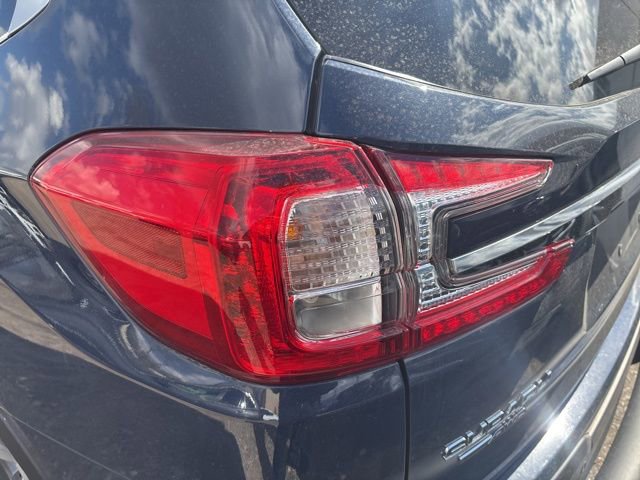 Used 2023 Subaru Ascent Premium w/ Convenience Package image 6