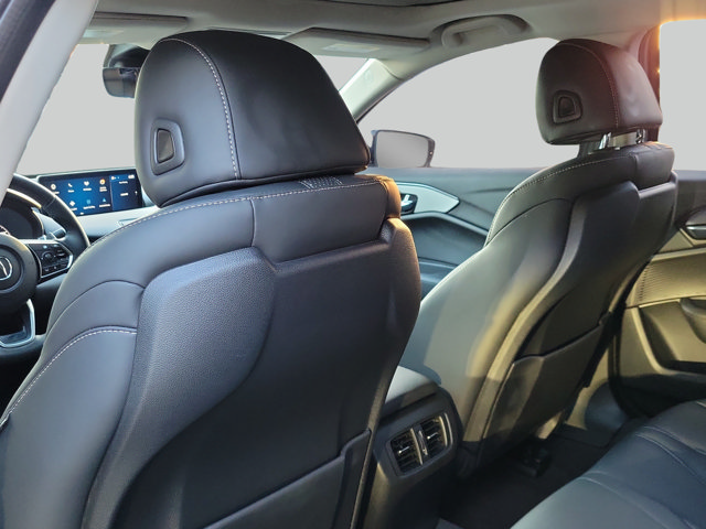 Used 2023 Acura TLX w/ Technology Package FWD image 9