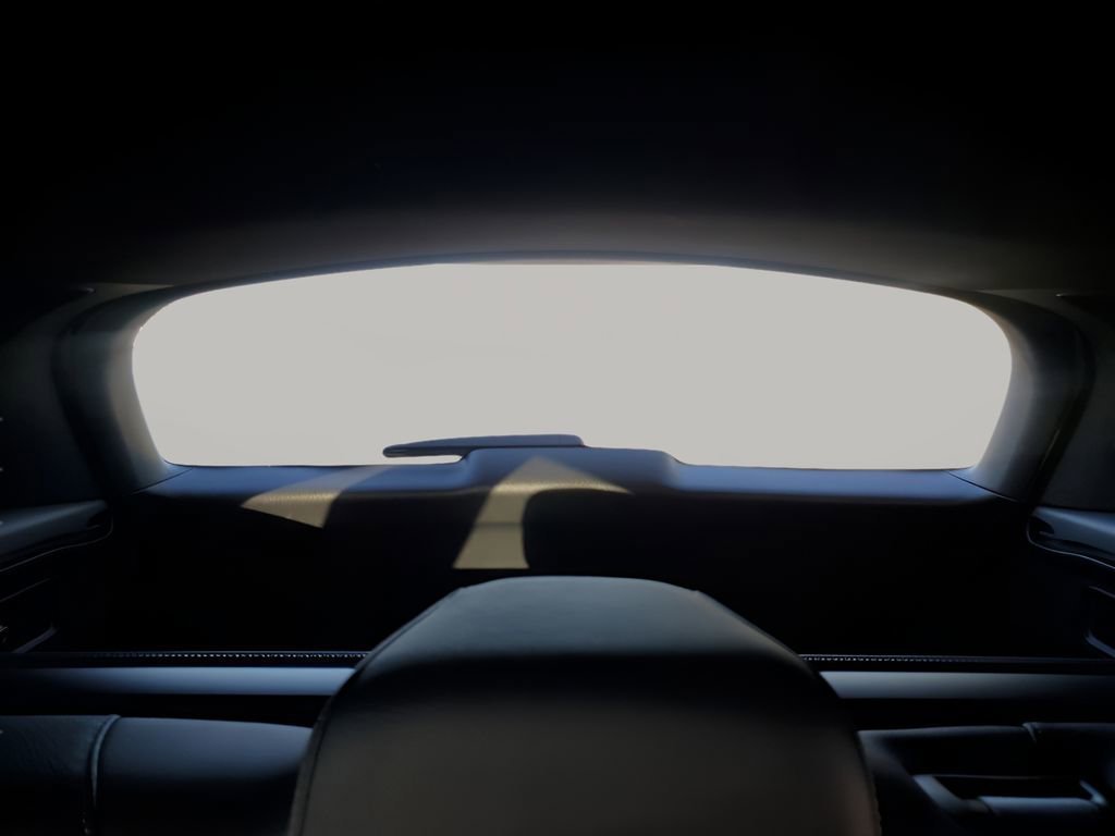 Used 2025 Mercedes-Benz GLC 300 4MATIC image 25