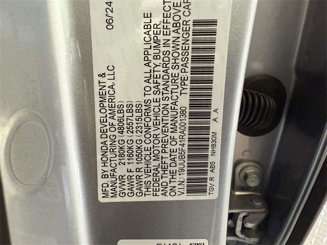 Used 2024 Acura TLX w/ Technology Package image 33
